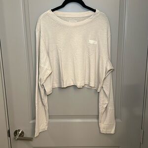 NWOT SET ACTIVE Oatmilk Set Crop Top